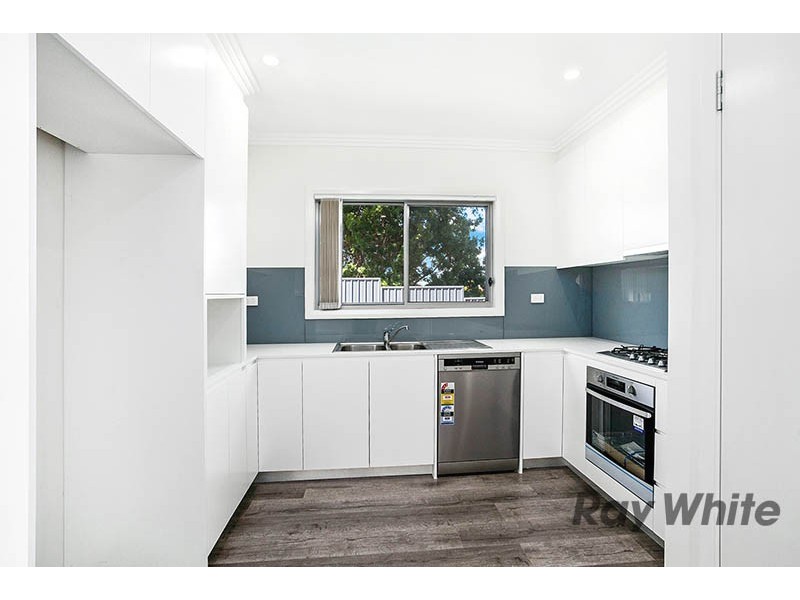 6 / 12 Popes Road, Woonona NSW 2517