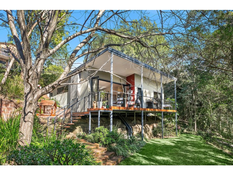 4 Koombala Grove, Cordeaux Heights NSW 2526