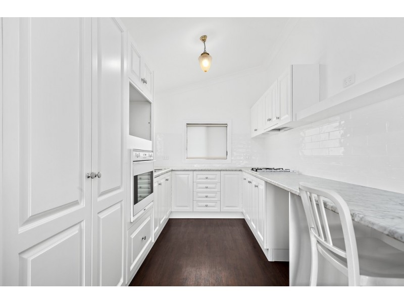 13 McKenzie Avenue, Wollongong NSW 2500