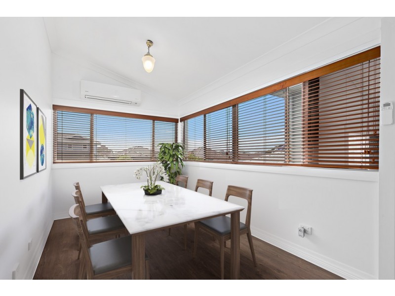 13 McKenzie Avenue, Wollongong NSW 2500