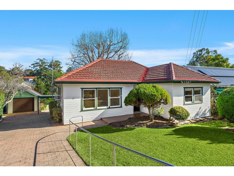 11 Alkera Crescent, West Wollongong NSW 2500