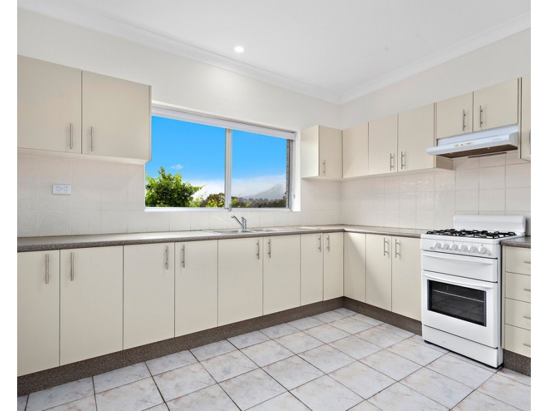17 Mount Keira Road, West Wollongong NSW 2500