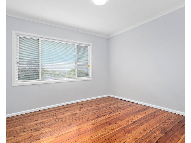17 Mount Keira Road, West Wollongong NSW 2500