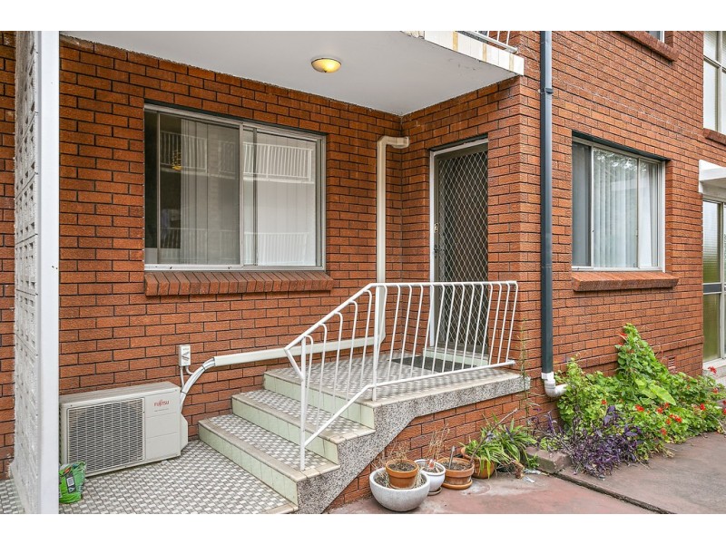2/1 Hercules Street, Wollongong NSW 2500