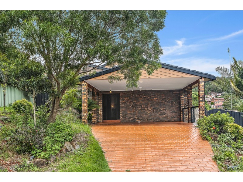4 Heeterra Place, Cordeaux Heights NSW 2526