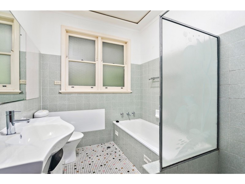 109 New Mt Pleasant Road, Mount Pleasant NSW 2519