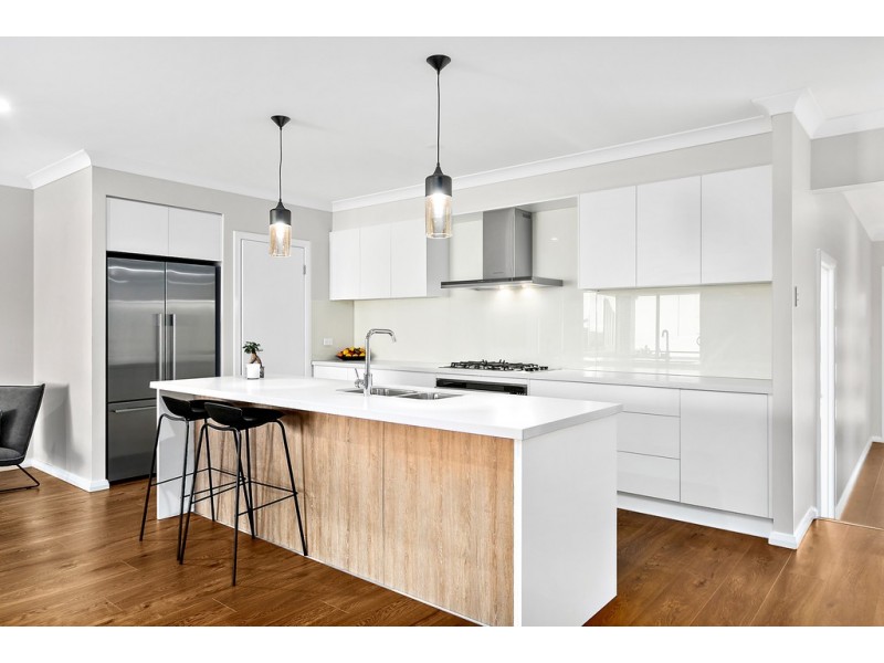 5 Crystal Avenue, Horsley NSW 2530
