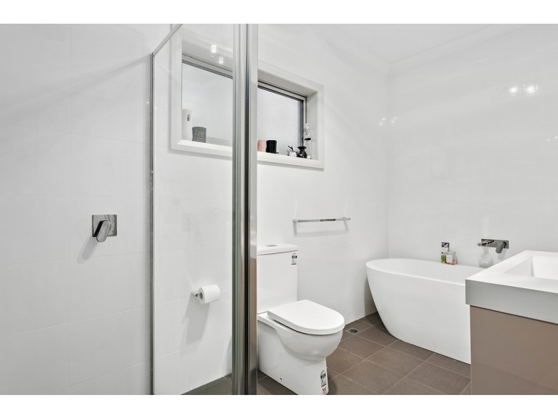 20A McGrath Street, Fairy Meadow NSW 2519