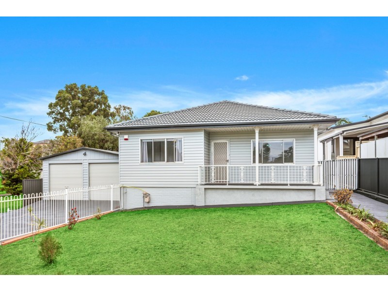 15 Fifth Avenue, Port Kembla NSW 2505
