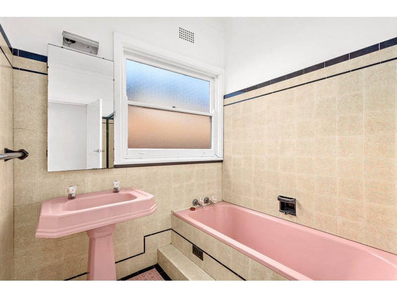 20 Kirala Avenue, Mangerton NSW 2500