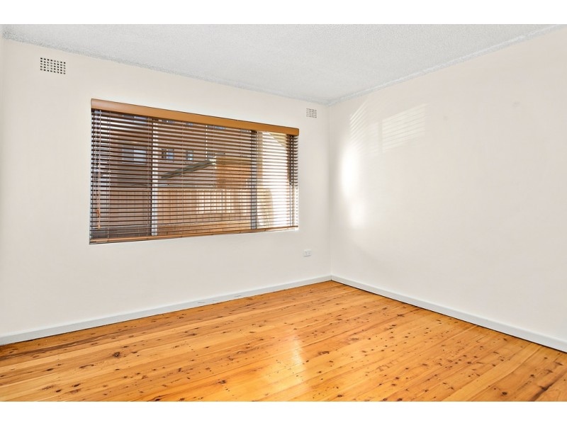 2/25 Smith Street, Wollongong NSW 2500