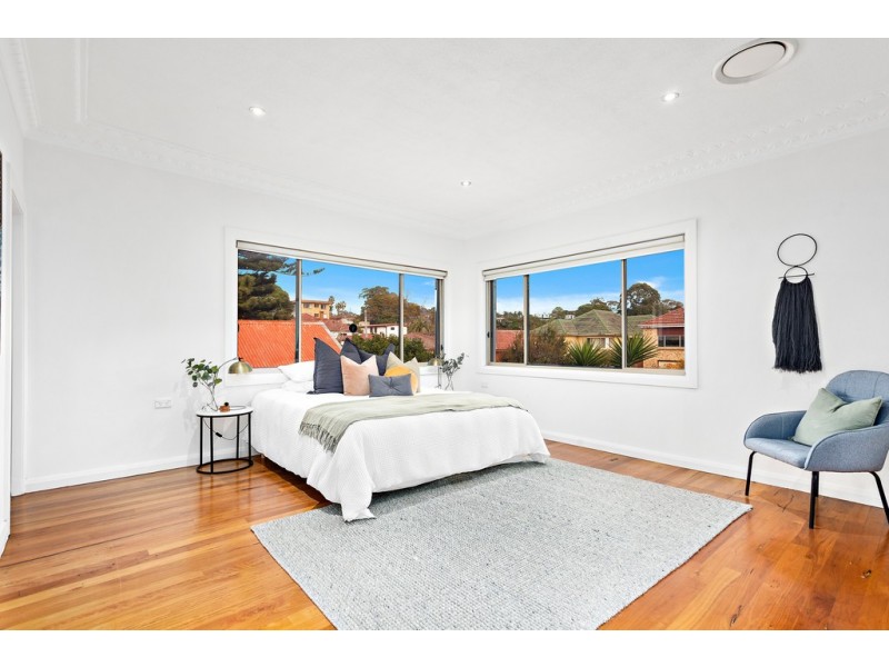 39 Hillcrest Street, Wollongong NSW 2500