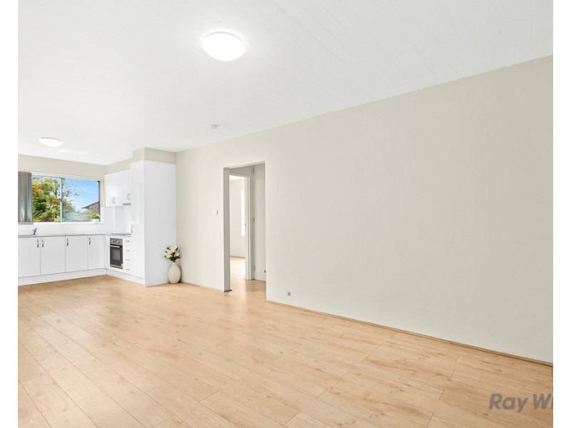 8/15 Robinson Street, Wollongong NSW 2500