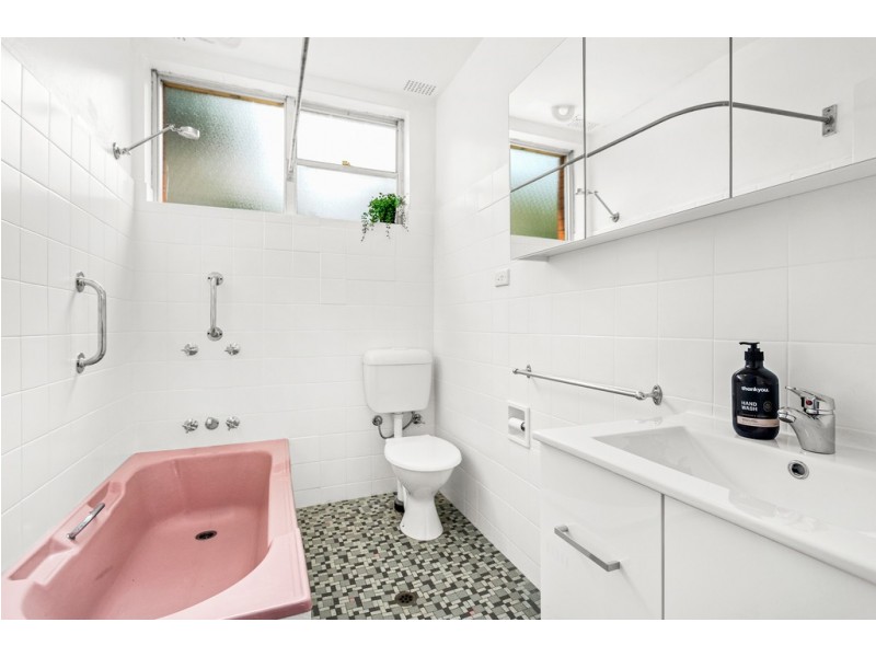 2/19 Payne Street, Mangerton NSW 2500