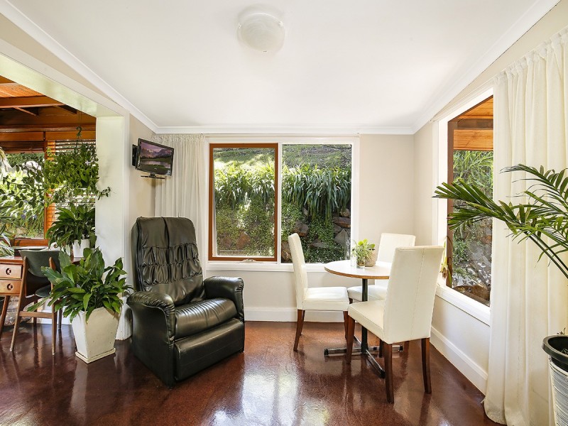 48 Robertson Street, Coniston NSW 2500