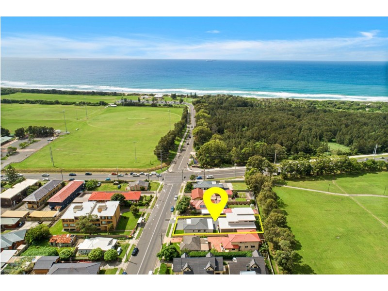 9 and 9A Elliotts Road, Fairy Meadow NSW 2519