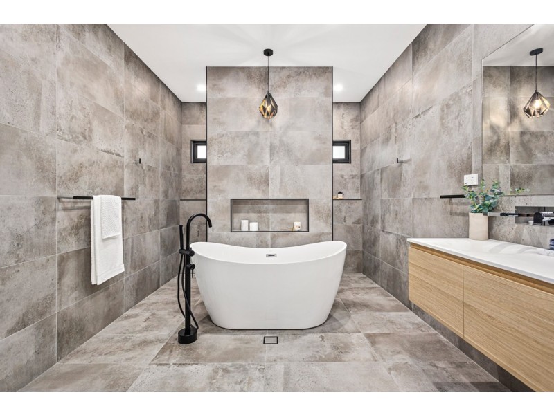 9 and 9A Elliotts Road, Fairy Meadow NSW 2519