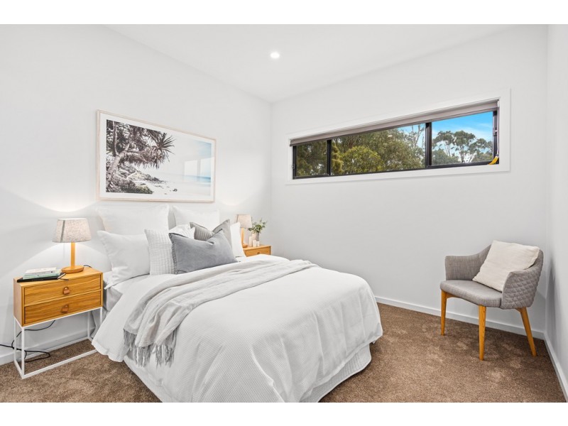 9 and 9A Elliotts Road, Fairy Meadow NSW 2519