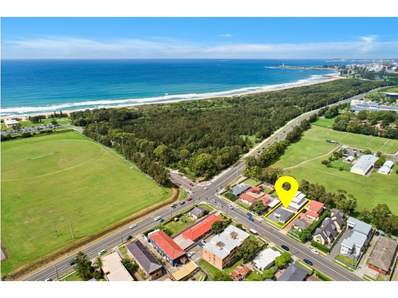 9 and 9A Elliotts Road, Fairy Meadow NSW 2519