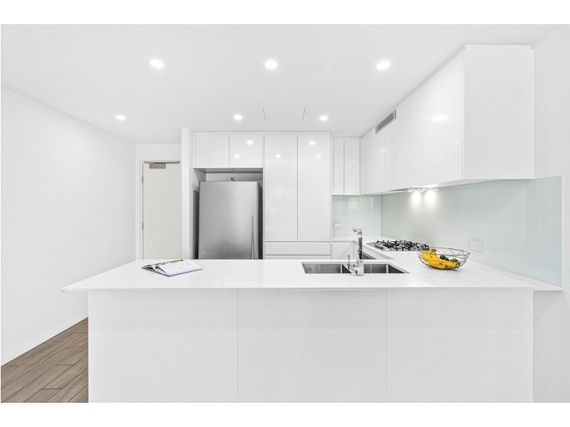 201/27 Harbour Street, Wollongong NSW 2500