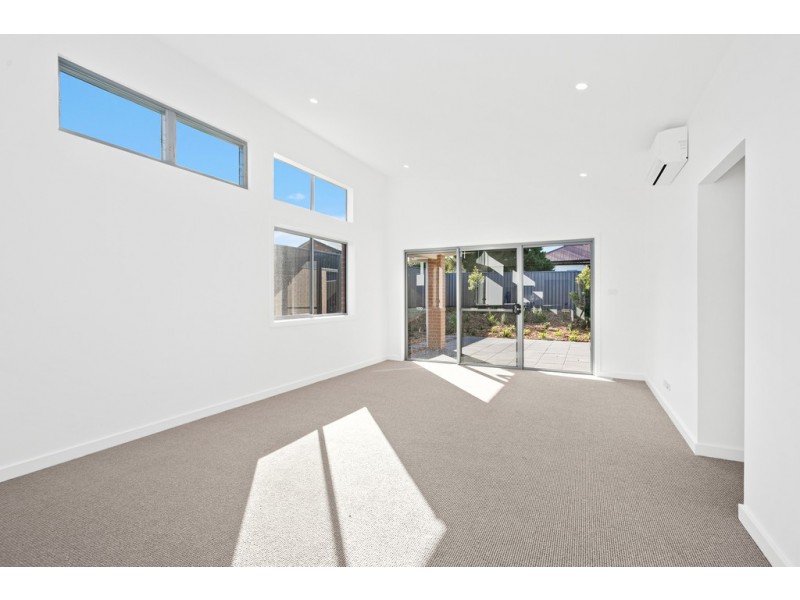 1/10 Harbinger Street, Corrimal NSW 2518