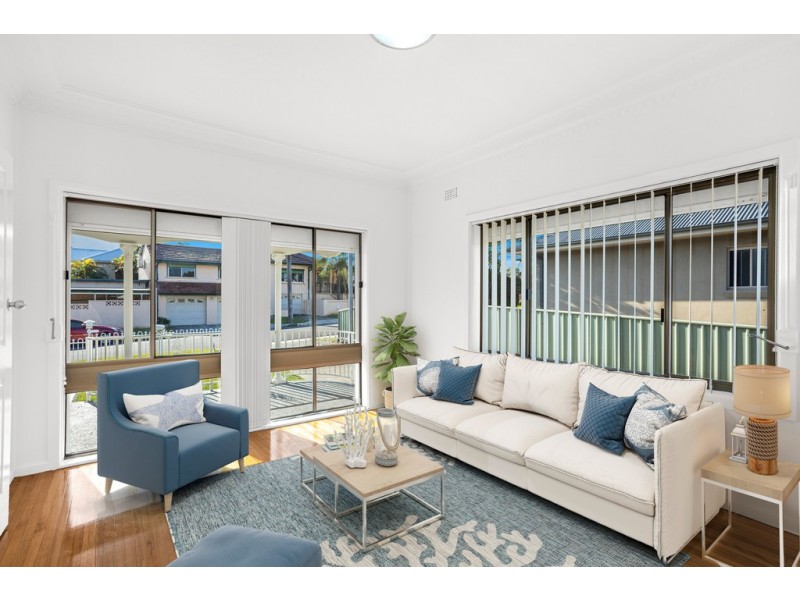 100 Hopewood Crescent, Fairy Meadow NSW 2519