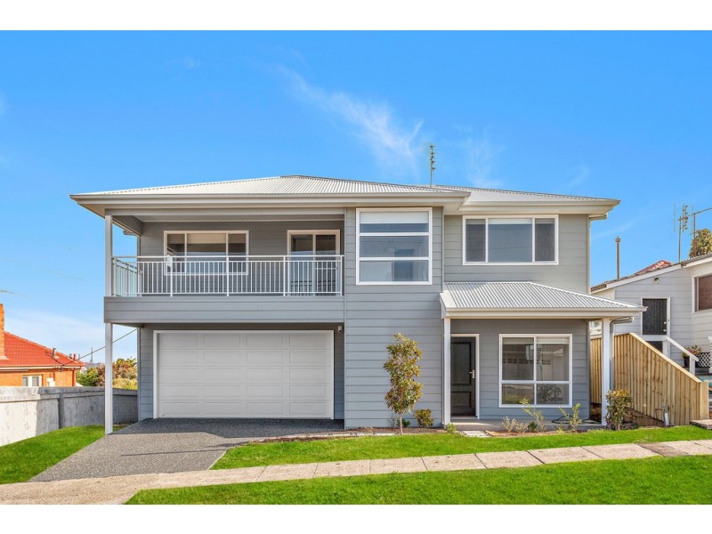 33 Mailer Avenue, Wollongong NSW 2500