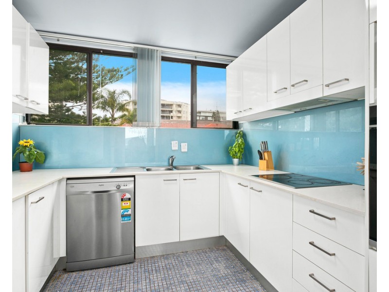 11/2 Church Street, Wollongong NSW 2500