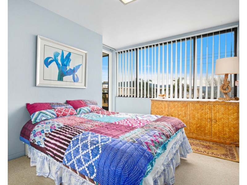 11/2 Church Street, Wollongong NSW 2500