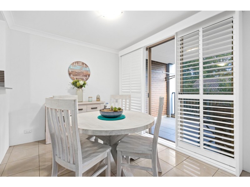 2/5-7 Princes Highway, Figtree NSW 2525