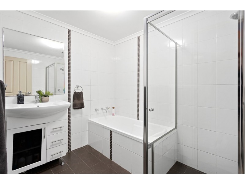 2/5-7 Princes Highway, Figtree NSW 2525