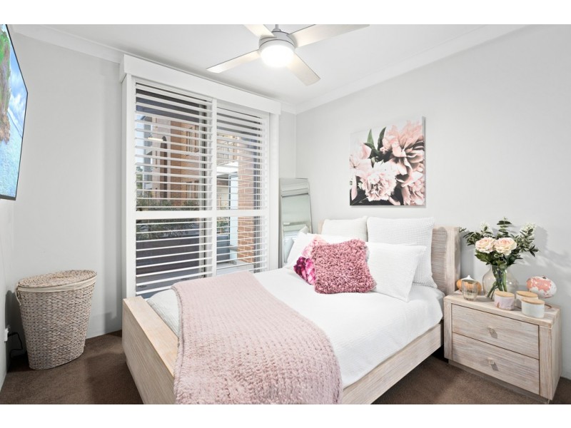 2/5-7 Princes Highway, Figtree NSW 2525