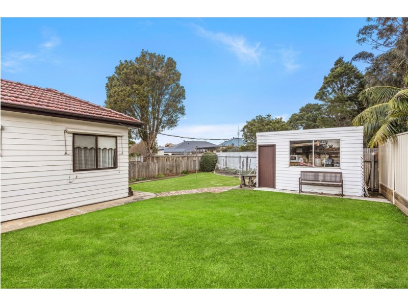 6 Crawford Avenue, Gwynneville NSW 2500