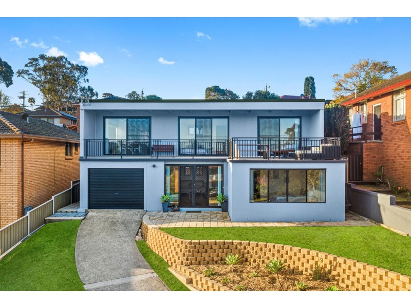 56 Beverley Avenue, Unanderra NSW 2526