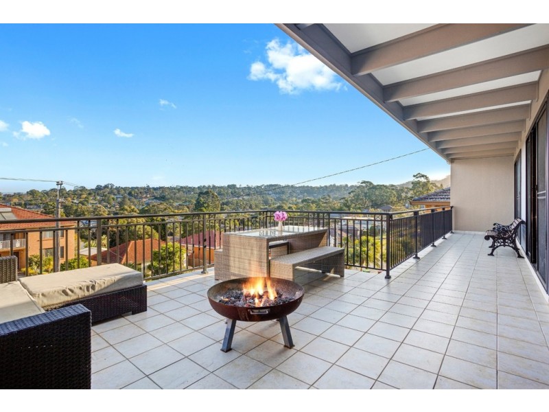 56 Beverley Avenue, Unanderra NSW 2526