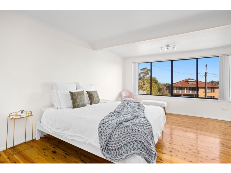 56 Beverley Avenue, Unanderra NSW 2526