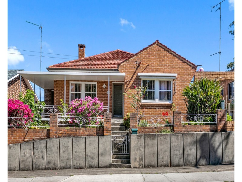 119 Mount Keira Road, West Wollongong NSW 2500