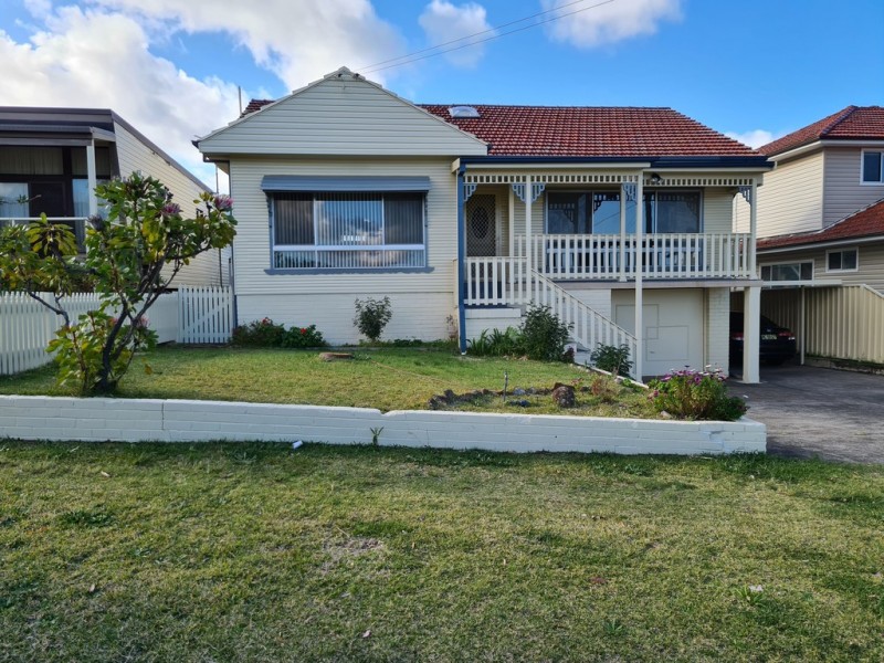 82 Gahans Avenue, Woonona NSW 2517