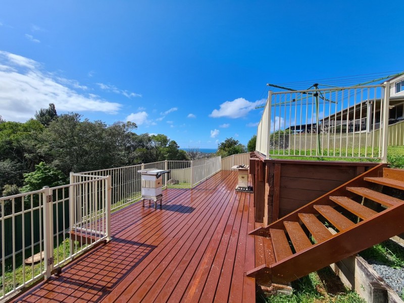 82 Gahans Avenue, Woonona NSW 2517