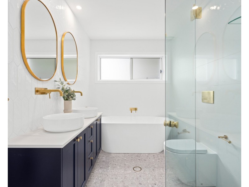 28 Abercrombie Street, West Wollongong NSW 2500