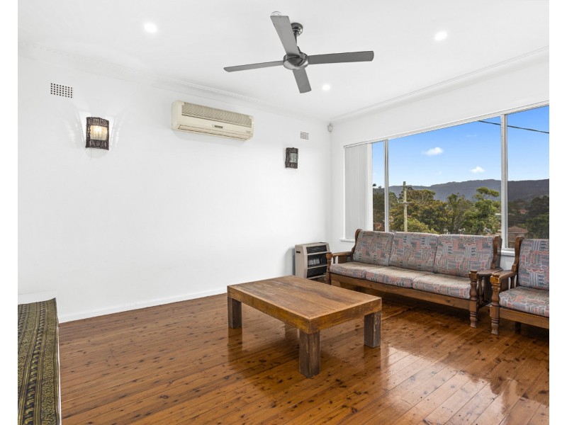 43 Beatus Street, Unanderra NSW 2526