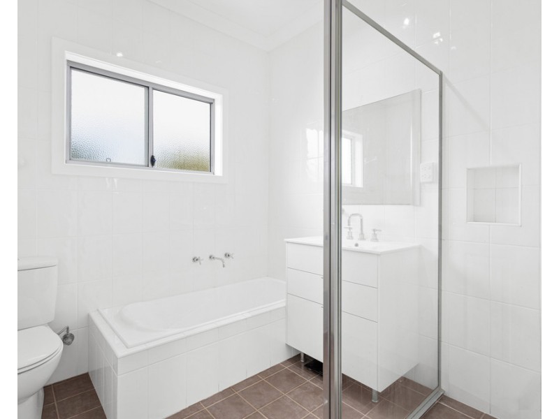 54 Cabbage Tree Lane, Fairy Meadow NSW 2519