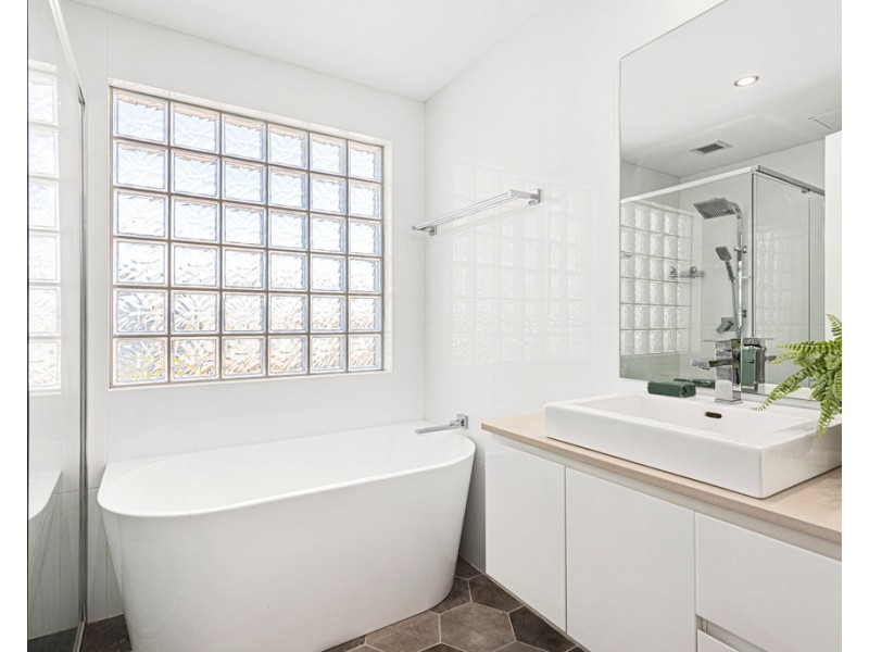 23/10 Thomas Street, Wollongong NSW 2500