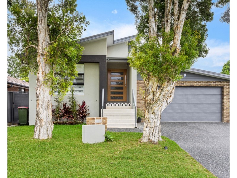 30 Arcadia Street, Warilla NSW 2528