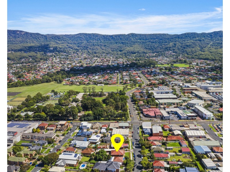 33 Smith Street, Fairy Meadow NSW 2519