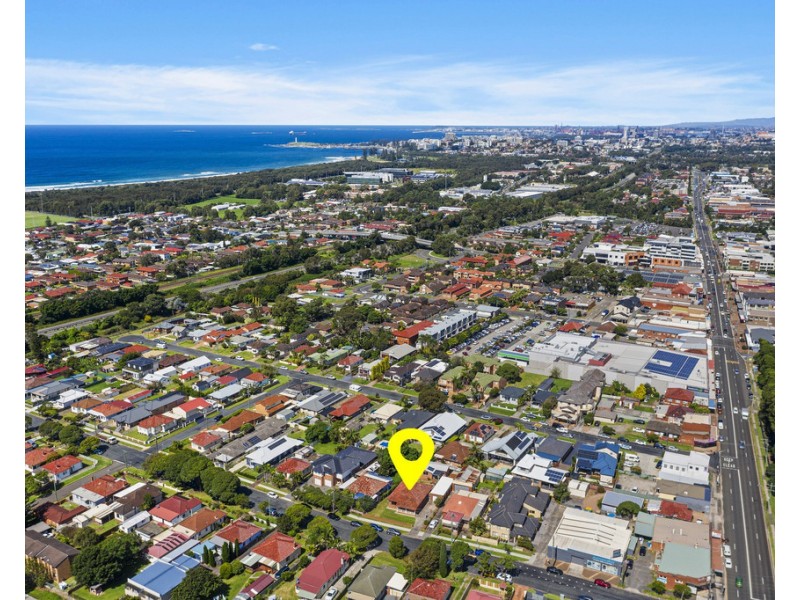 33 Smith Street, Fairy Meadow NSW 2519