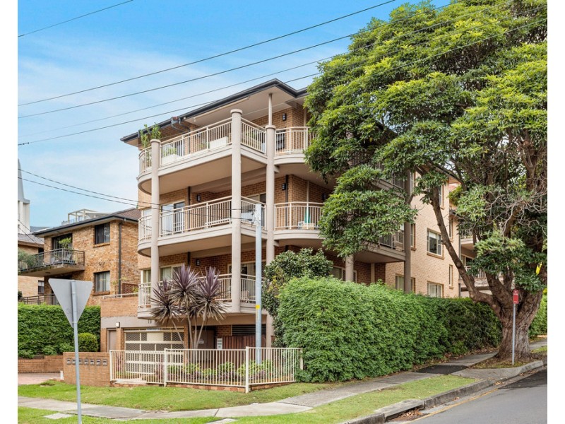 4/19 Edward Street, Wollongong NSW 2500