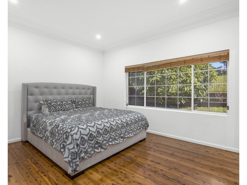17 Second Avenue North, Warrawong NSW 2502