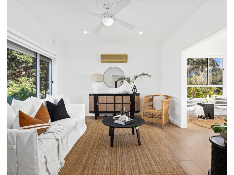 54 Cabbage Tree Lane, Fairy Meadow NSW 2519