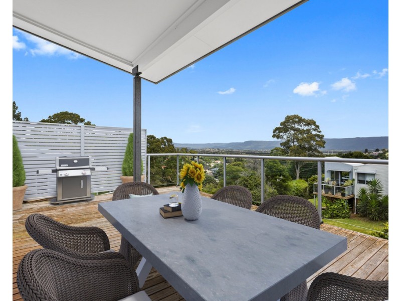 2a Masthead Place, Berkeley NSW 2506